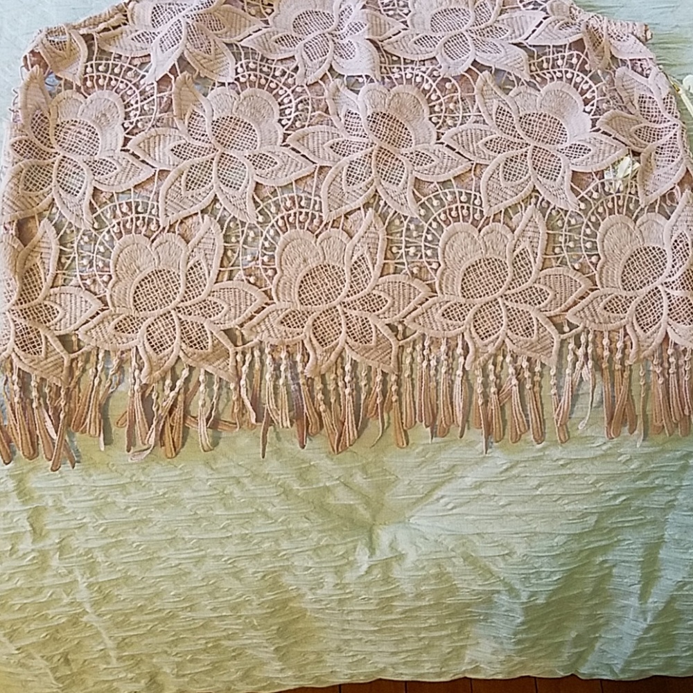 🆕 Cute summer top - Picture 2 of 3